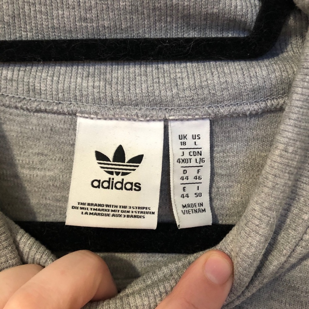 Adidas Sweatshirt - Picture 3 of 7